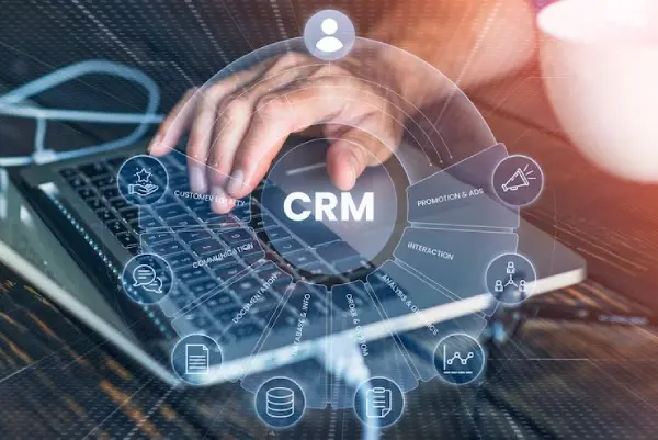 بهترین نرم‌ افزارهای CRM کدام است؟ معرفی ایرانی و خارجی