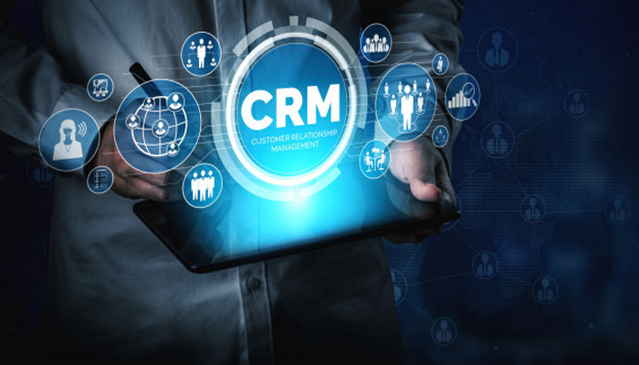 کاربردهای کلیدی CRM_ مزایای استفاده از CRM 
